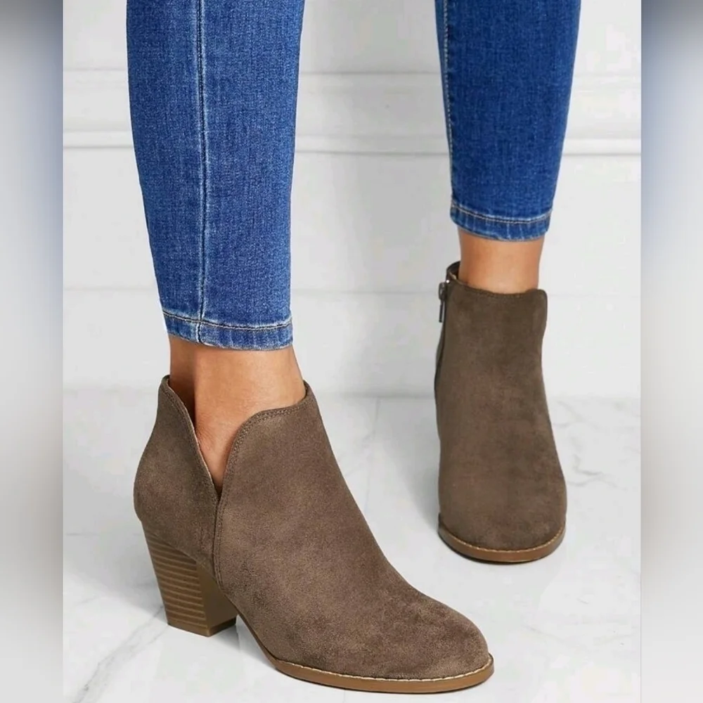 Faux Suede Zipper Side Chunky Heeled Booties